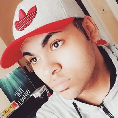 Profile Picture of Michael Toledo (@Mcc_Dew) on Twitter
