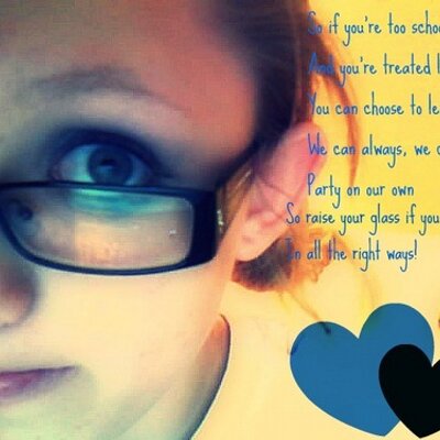 Profile Picture of Garrett Julia Tilton (@garebeartilton) on Twitter