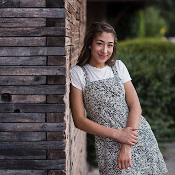 Tyler Warner - Poshmark Profile Picture of Tyler Warner (@questionmaker01) on Poshmark