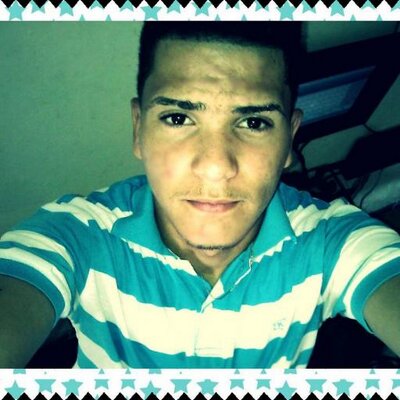 Profile Picture of Jonathan Morel Guzma (@Jon_gigolo) on Twitter