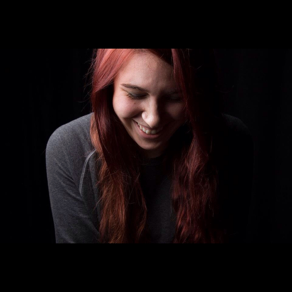 Profile Picture of Lindsay Breidenbach (@breidenbach) on Poshmark