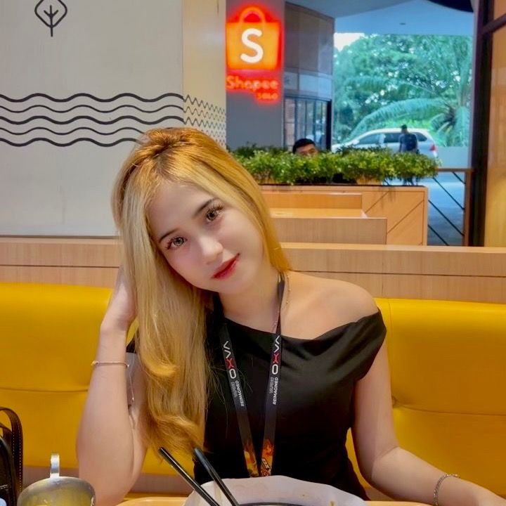 Profile Picture of merlyn (@merlyn.da) on Tiktok
