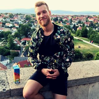 Profile Picture of Ádám Pintér (@&) on Facebook