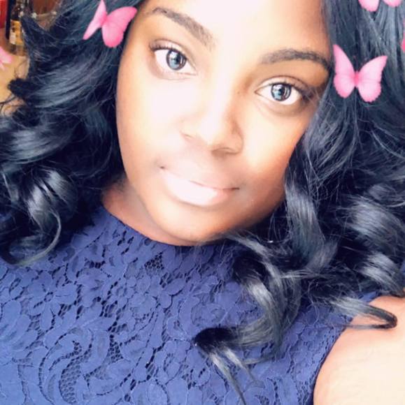 Profile Picture of Jena Thomas (@thatsjena) on Poshmark