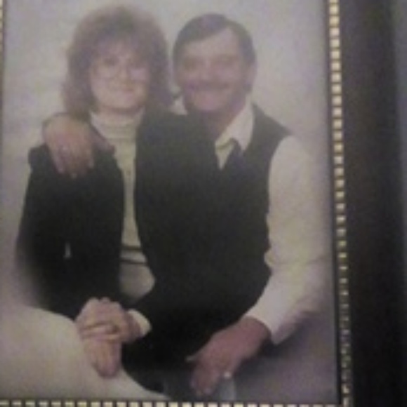 Profile Picture of Donna Shingara (@shingara61) on Poshmark