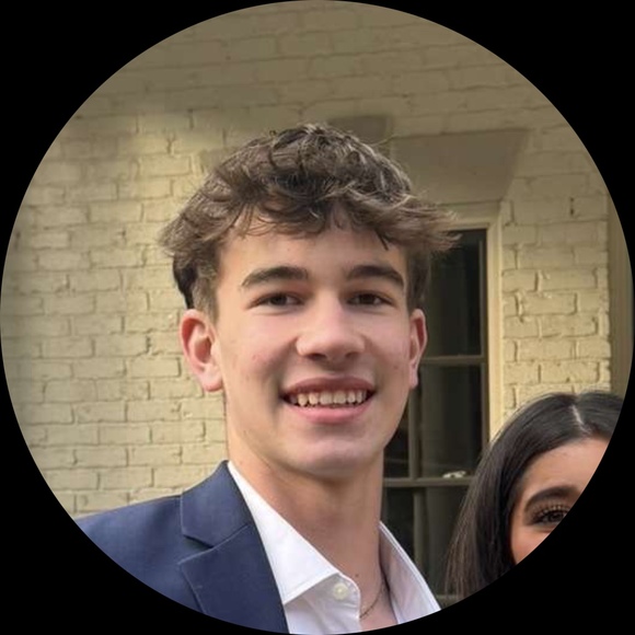 Profile Picture of William Beebe (@cwilliambeebejr) on Poshmark