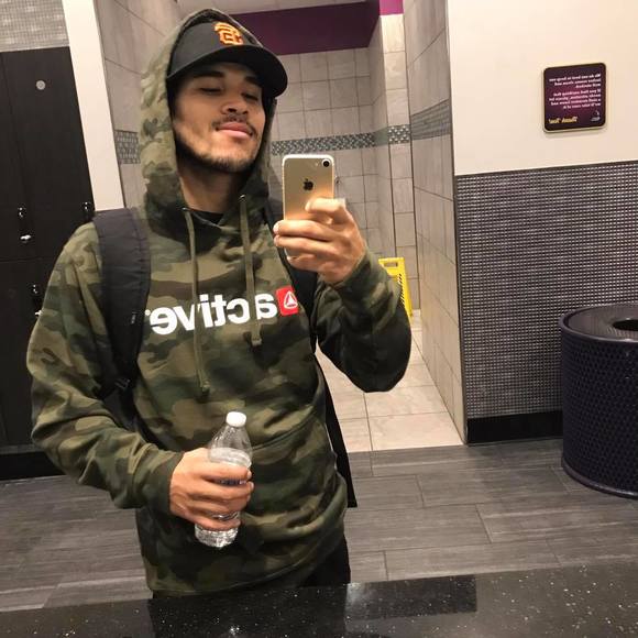 Profile Picture of Mark Higareda (@markitos21) on Poshmark