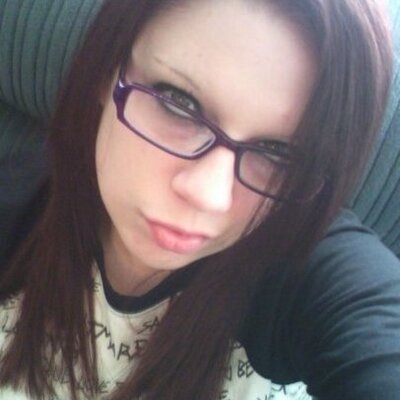 Profile Picture of Lacey Farrell (@LaceyDoodles) on Twitter