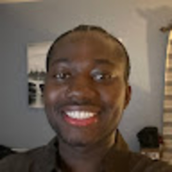 Profile Picture of Antoine Wallace (@vvtwan) on Poshmark