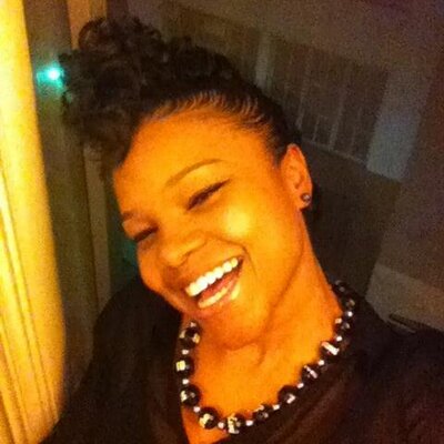 Profile Picture of Syreeta Barrow (@GoddessofPearl) on Twitter
