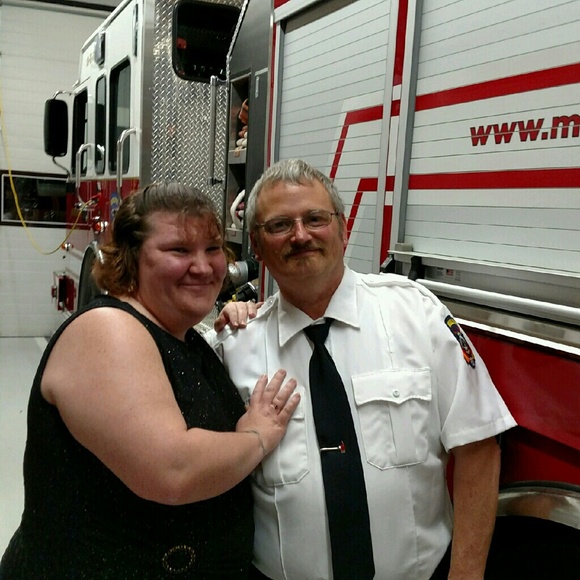 Profile Picture of Crystal Neamon (@littlemama12180) on Poshmark