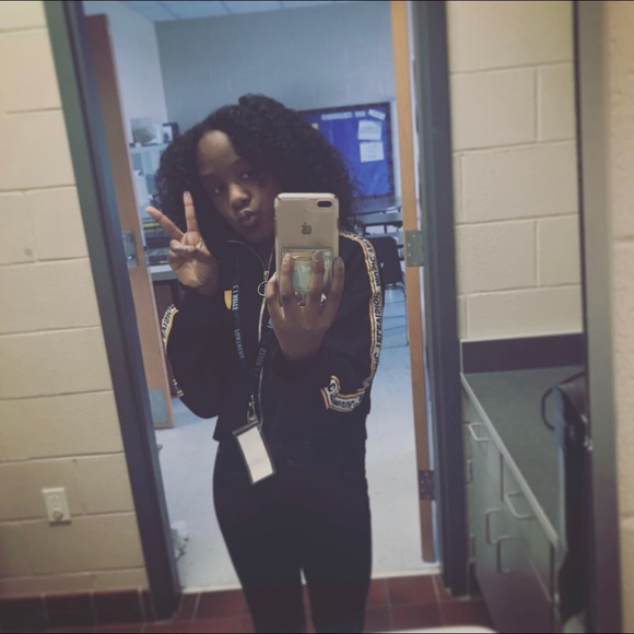 Profile Picture of Jade Trumbo (@jadetrumbo) on Poshmark