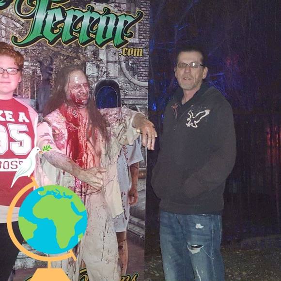 Profile Picture of Michael Andrews (@mandrews080265) on Poshmark