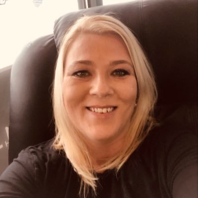 Profile Picture of LaPoint April (@LapointApril) on Twitter