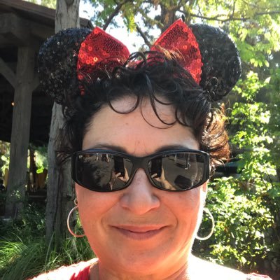 Profile Picture of Diane Fell-Davey (@DaveyFell) on Twitter