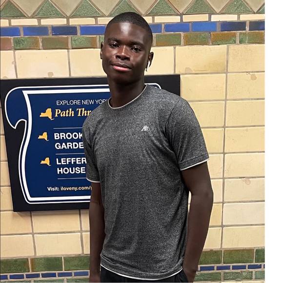 Profile Picture of Patrick Pascal (@patrickpascal) on Poshmark