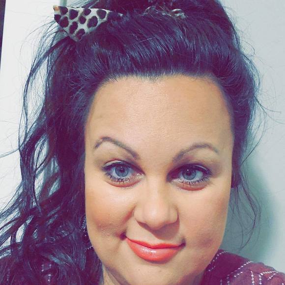 Profile Picture of Angel Bitter (@b4angelwings05) on Poshmark