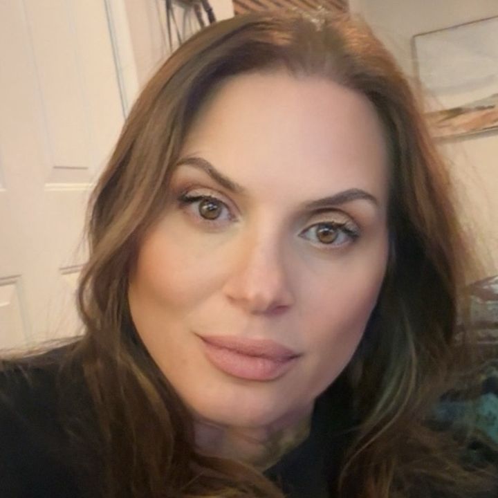Profile Picture of Lisadam (@lisadam19) on Tiktok