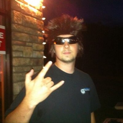 Profile Picture of Mike Darrow (@dekim0331) on Twitter