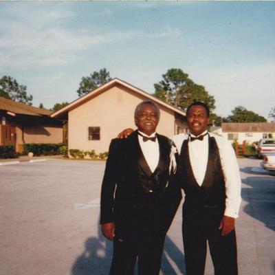 Profile Picture of Rene McCullough (@r_mccoullr) on Twitter