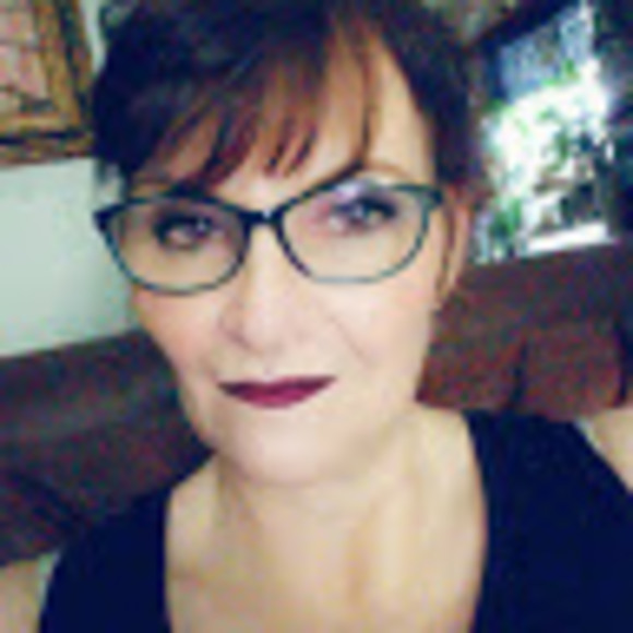 Profile Picture of Lynn Trussell (@saagsec) on Poshmark