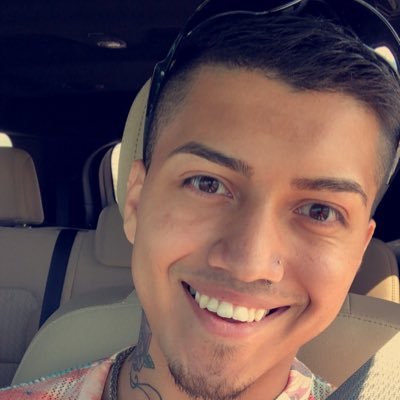 Profile Picture of Jonathan Martinez (@JonathnMartinez) on Twitter