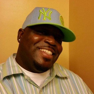 Profile Picture of Tony Tolbert (@TonyTolbert17) on Twitter