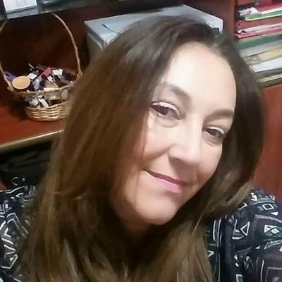 Profile Picture of Corina Barrientos (@corinandrea1) on Twitter