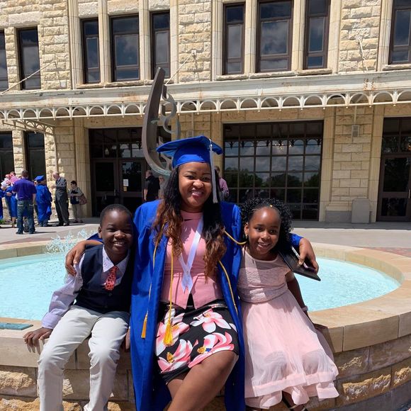 Profile Picture of Chidinma Okolie (@chidexxxxx) on Poshmark