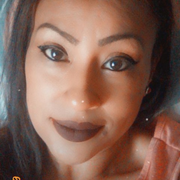 Profile Picture of Rosa Alejandro (@rosa_alejandro) on Poshmark