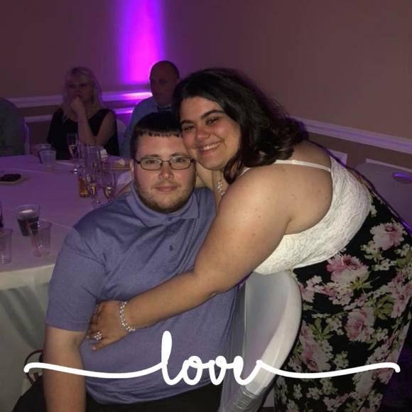 Profile Picture of Shannon Donovan (@sdunnixo) on Poshmark