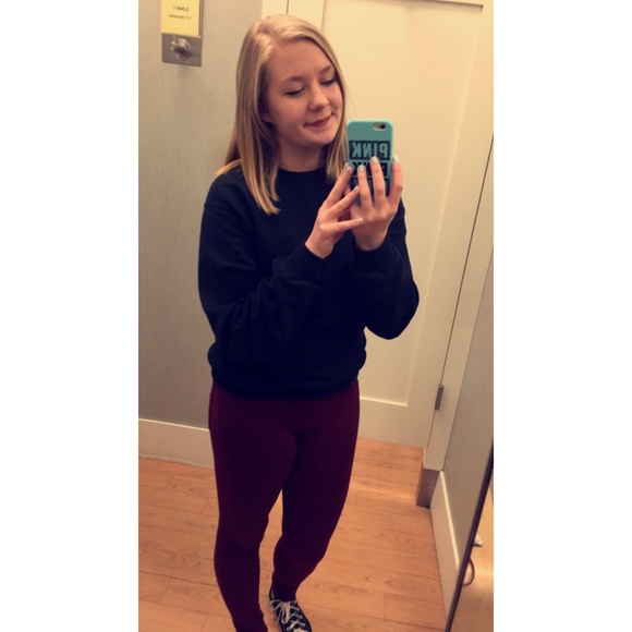Profile Picture of Anna Kotecki (@annakotecki) on Poshmark