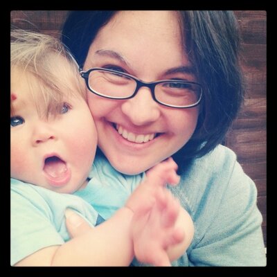 Profile Picture of Jennifer James (@jj__loves__jj) on Twitter