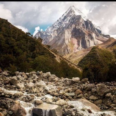 Profile Picture of Hemalkumar Dave (@HemalDave8) on Twitter