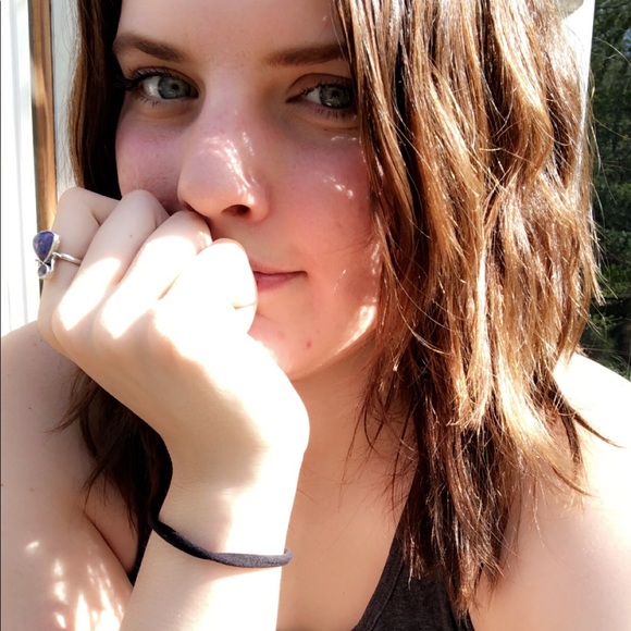 Profile Picture of Alex Grabowski (@alexgrabowski) on Poshmark