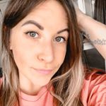 Profile Picture of Samantha Louise (@samanthalouisetwins) on Instagram