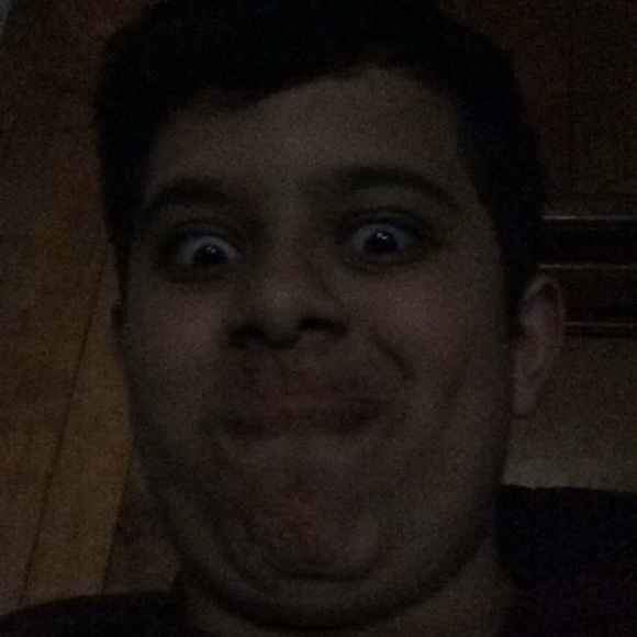 Profile Picture of Isai Alvarez (@thatonedude5566) on Poshmark