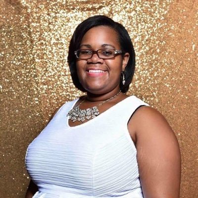 Profile Picture of April Griffin (@Awegriff) on Twitter