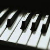 Profile Picture of Randy Schuster (@azpianoman00) on Youtube