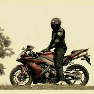 Profile Picture of Patrick Benson (@Afrozom1) on Twitter