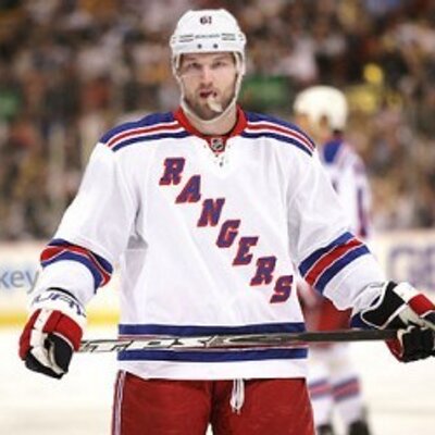 Profile Picture of John Dangler (@Sniperbets61) on Twitter