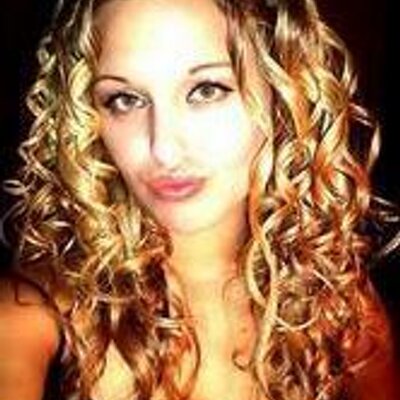 Bianca Callahan - Twitter Profile Picture of Bianca Callahan (@hunnypops99850) on Twitter
