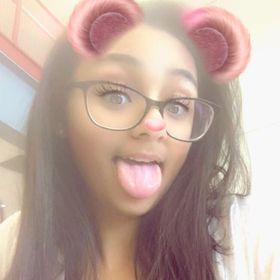 Profile Picture of Marielis Rosario (@MarRosario13) on Pinterest