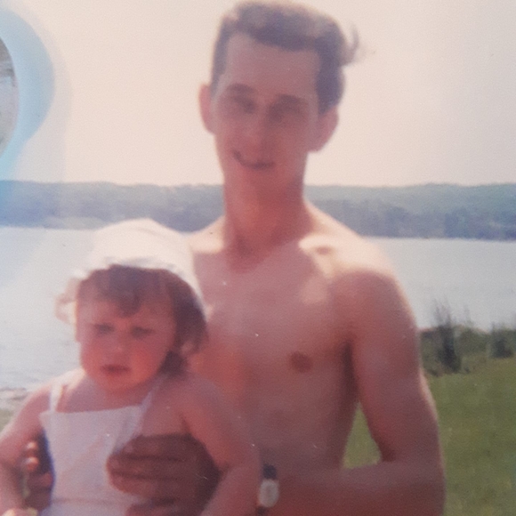 Profile Picture of Donna Brimicombe (@brimicombe13) on Poshmark