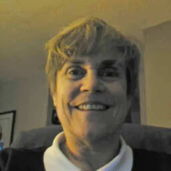 Profile Picture of Kim Reisinger (@kim_reisinger) on Poshmark