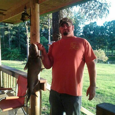 Profile Picture of William Looper (@999949951a744c3) on Twitter