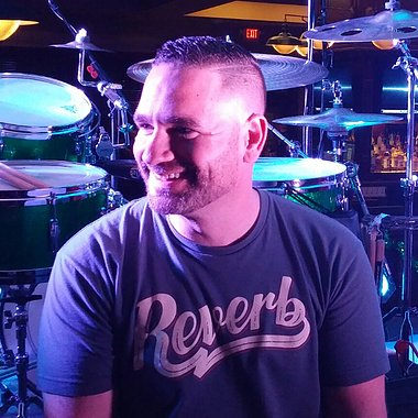Profile Picture of Joe Mazza (@JoeMazzaDrums) on Twitter