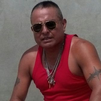 Profile Picture of MIGUEL ALZAMORA Sull (@mickylon190) on Twitter