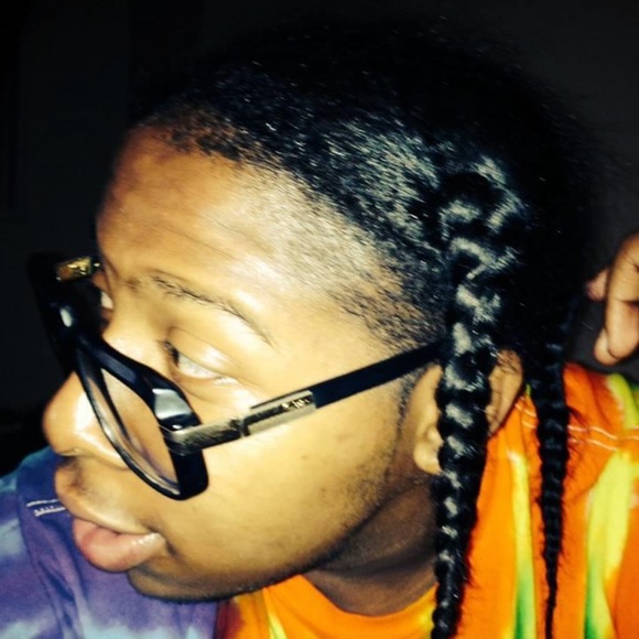 Profile Picture of Isaiah Roland (@zoorzroland) on Poshmark