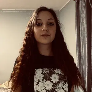 Profile Picture of Alexandra Kovács (@@kszandi21) on Tiktok